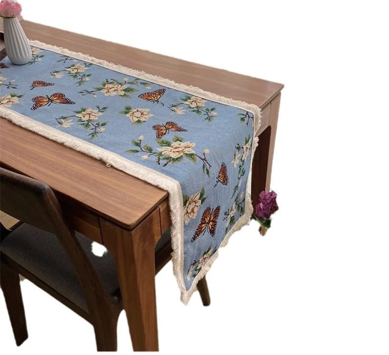 Feșă de masă în stil country american cu imprimeu floral și fluturi