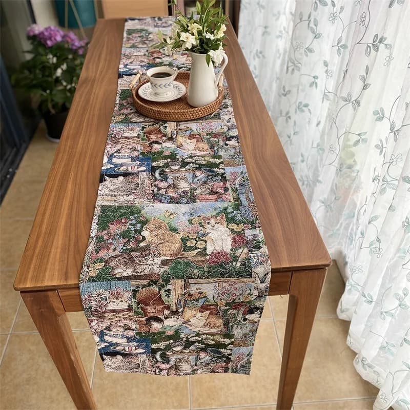Feță de masă bumbac și in, imprimeu floral cu pisici, decor casnic