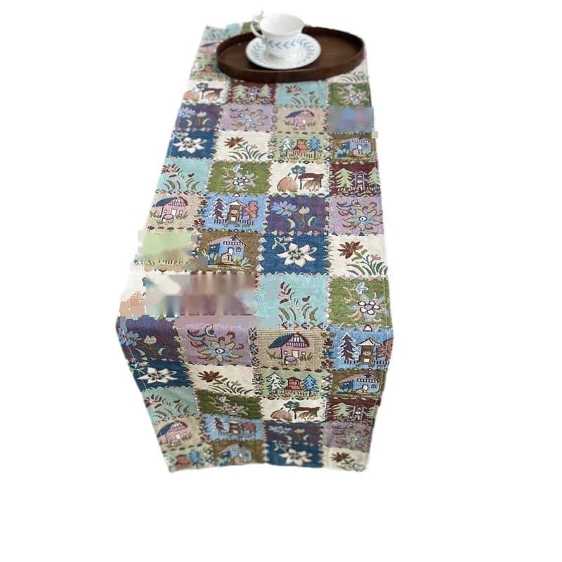 Față de masă rustică din amestec de bumbac și in, decor floral cu fluturi
